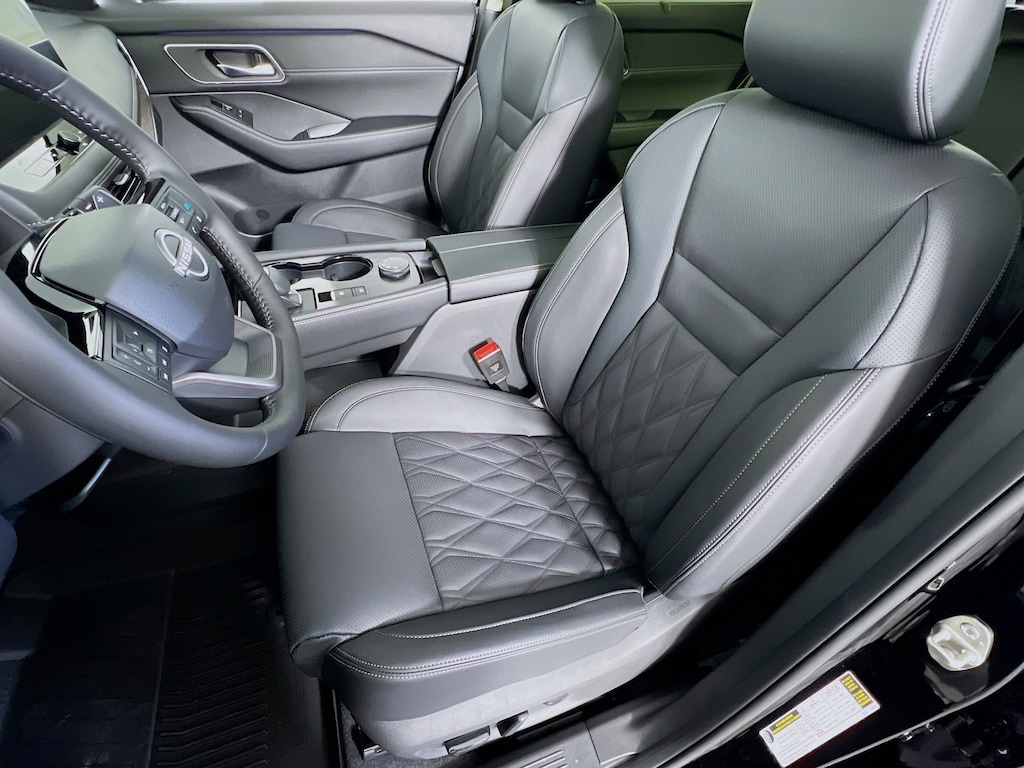 New 2026 Nissan Rogue Platinum SUV