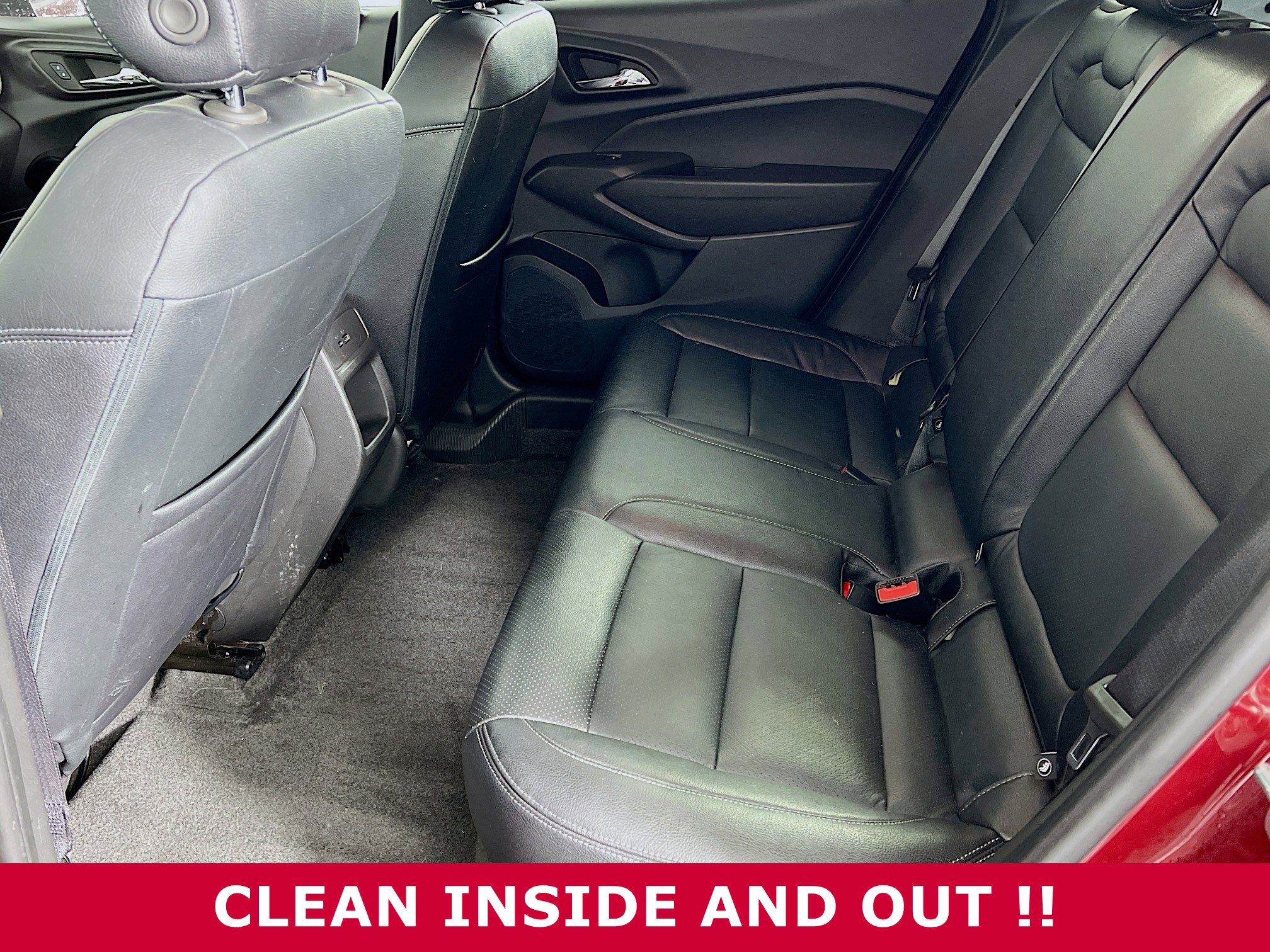 2025 Chevrolet Trax LT photo 4