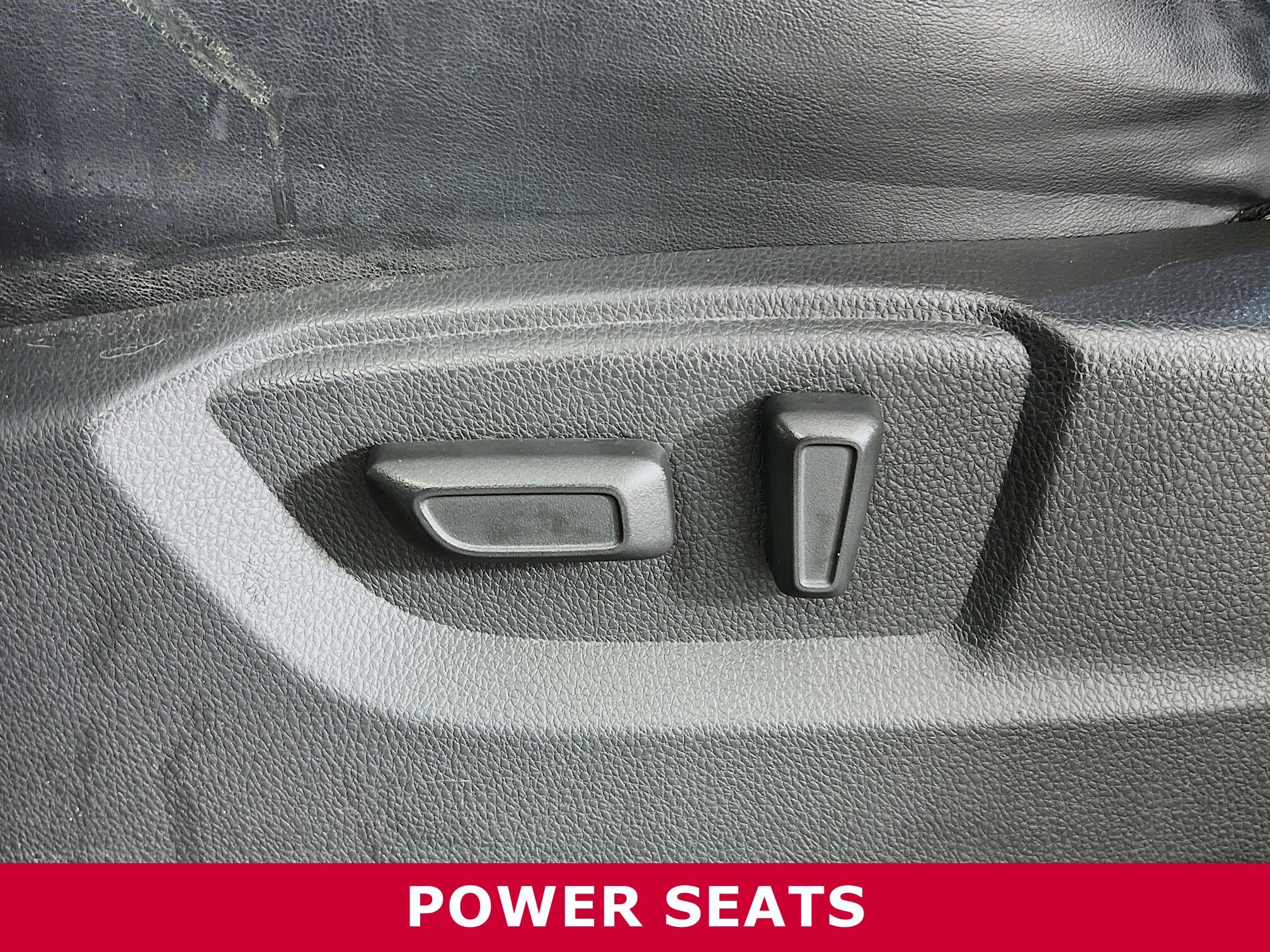 2022 Mitsubishi Eclipse Cross SE photo 4