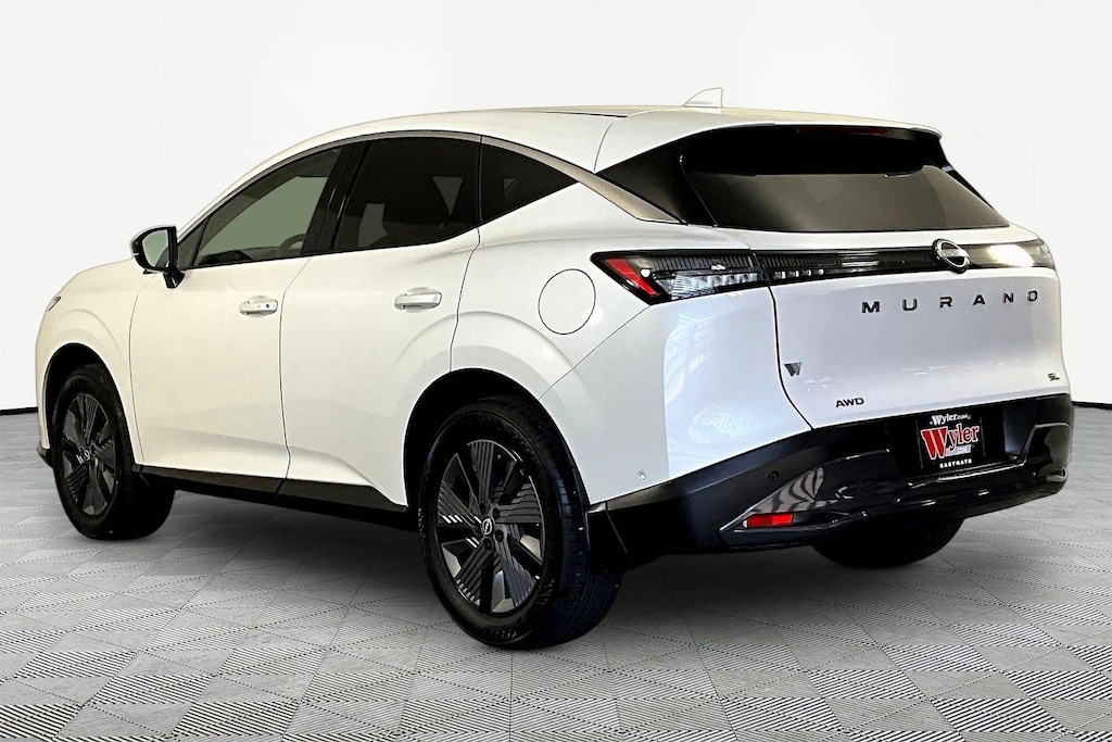 Used 2025 Nissan Murano SL SUV