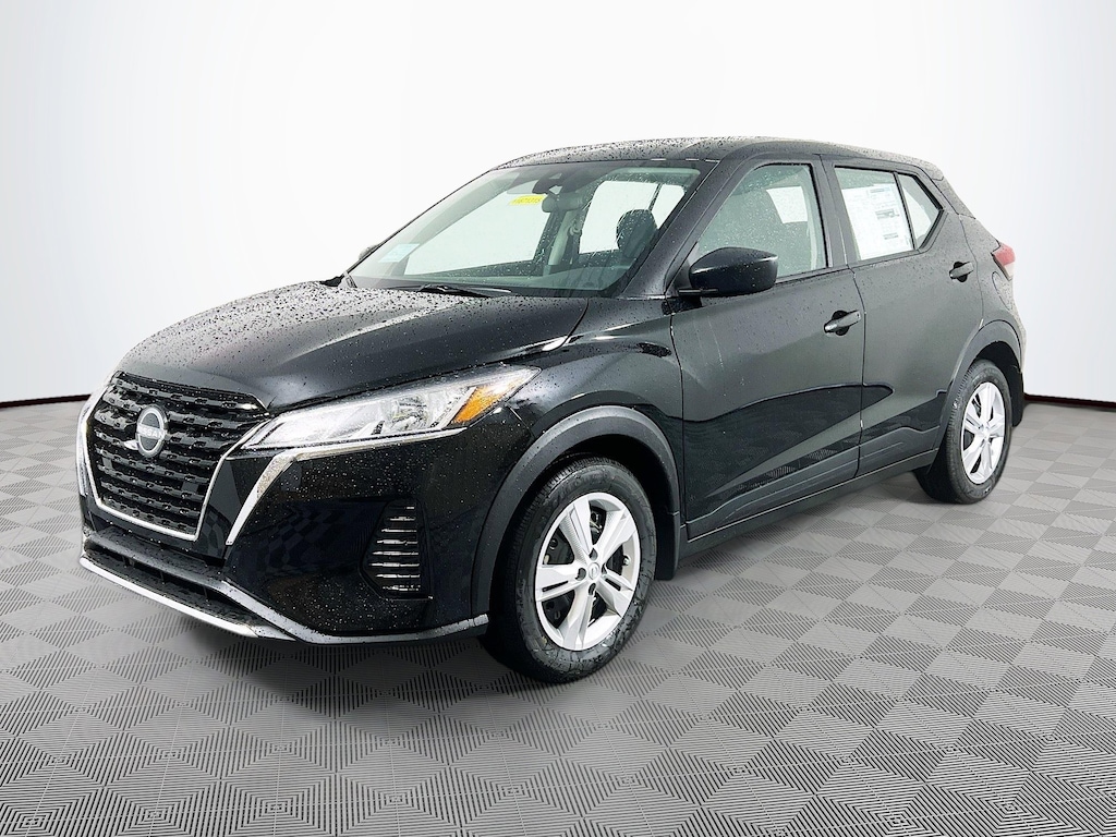 Used 2025 Nissan Kicks Play S SUV