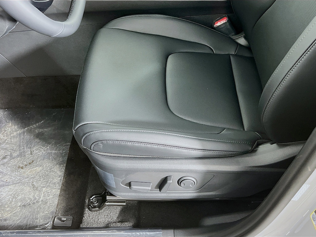 New 2026 Kia Sportage Hybrid EX SUV