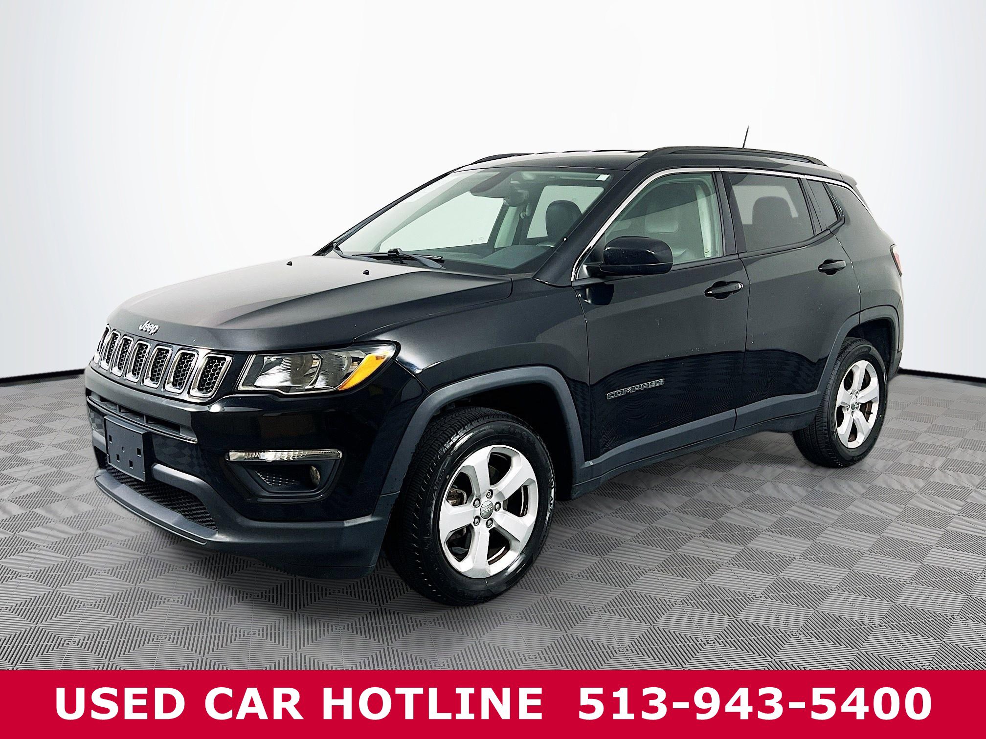 2017 Jeep Compass Latitude photo 2