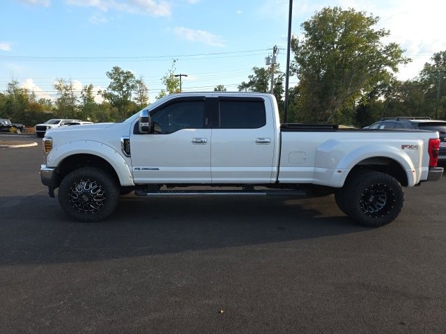 2018 Ford F-350 Lariat photo 4