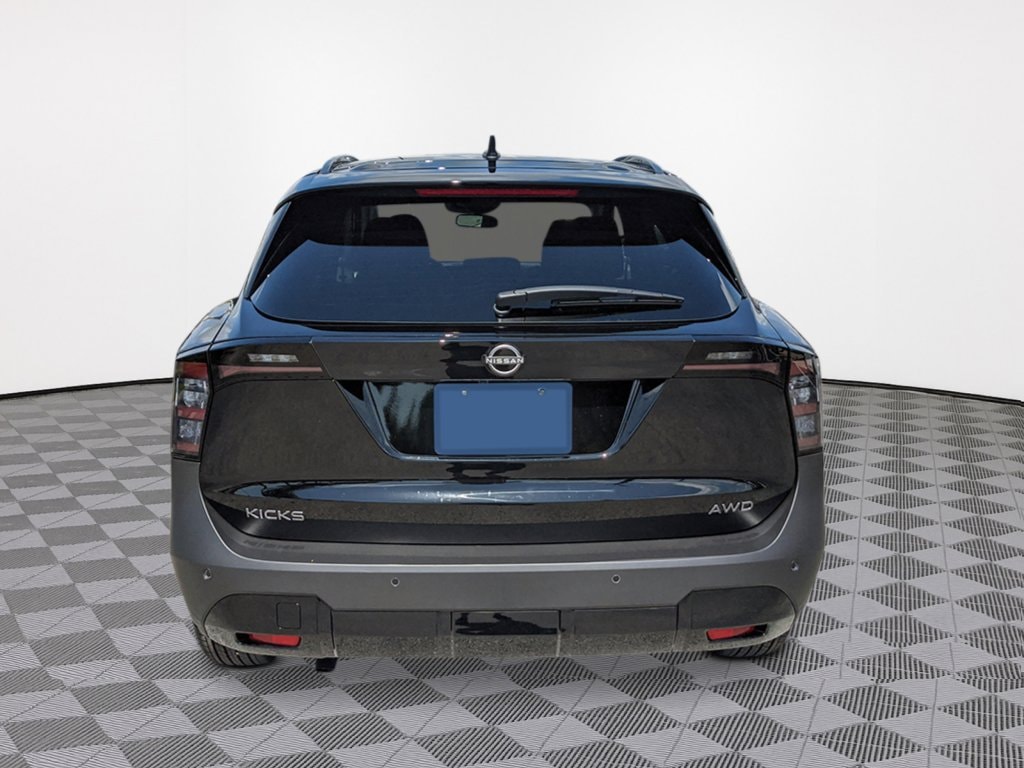 New 2025 Nissan Kicks SV SUV