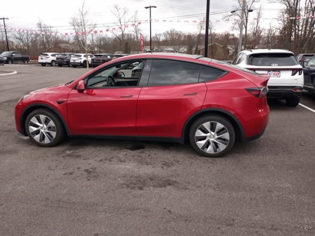Used 2023 Tesla Model Y Long Range SUV
