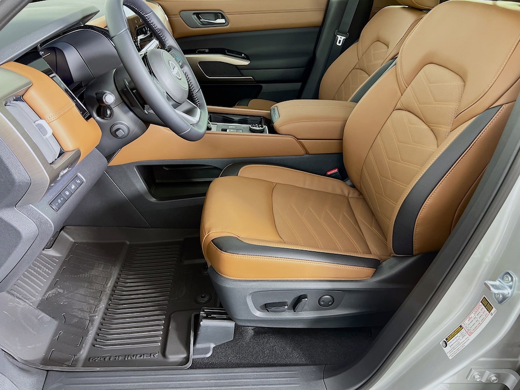 New 2025 Nissan Pathfinder Platinum SUV