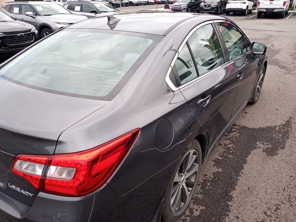 2018 Subaru Legacy Limited - Photo 10