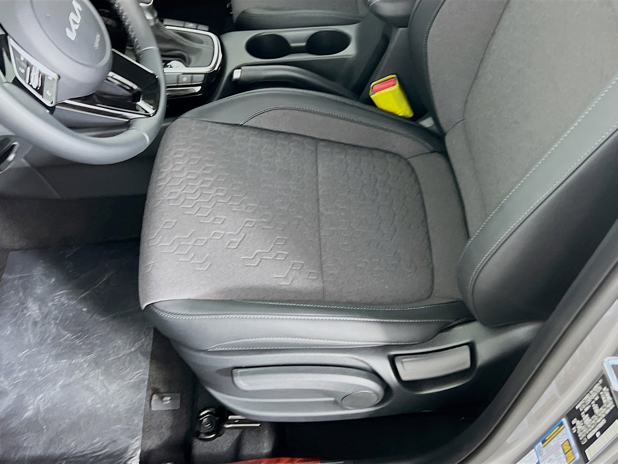 2026 Kia Seltos S photo 4
