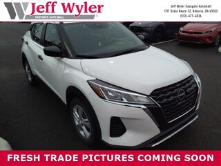 2022 Nissan Kicks S SUV