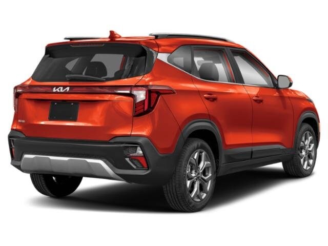 2024 Kia Seltos S photo 2