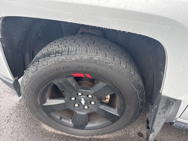 2018 Chevrolet Silverado 1500 LT photo 4