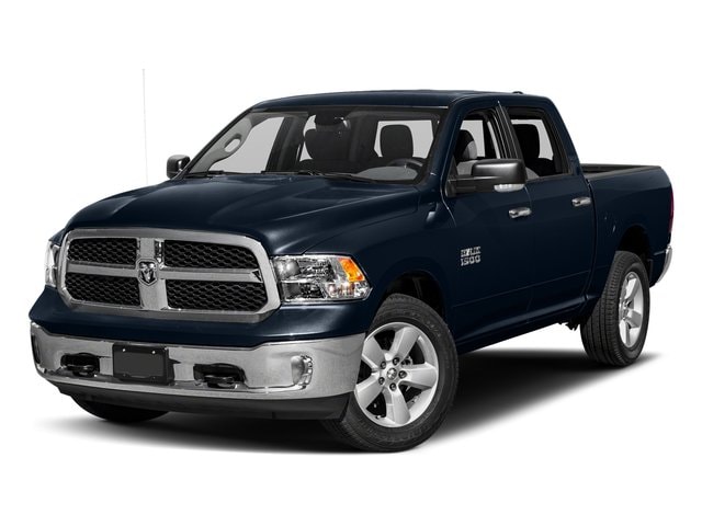 2017 RAM 1500 Big Horn 4x4 Crew Cab 5'7's photo