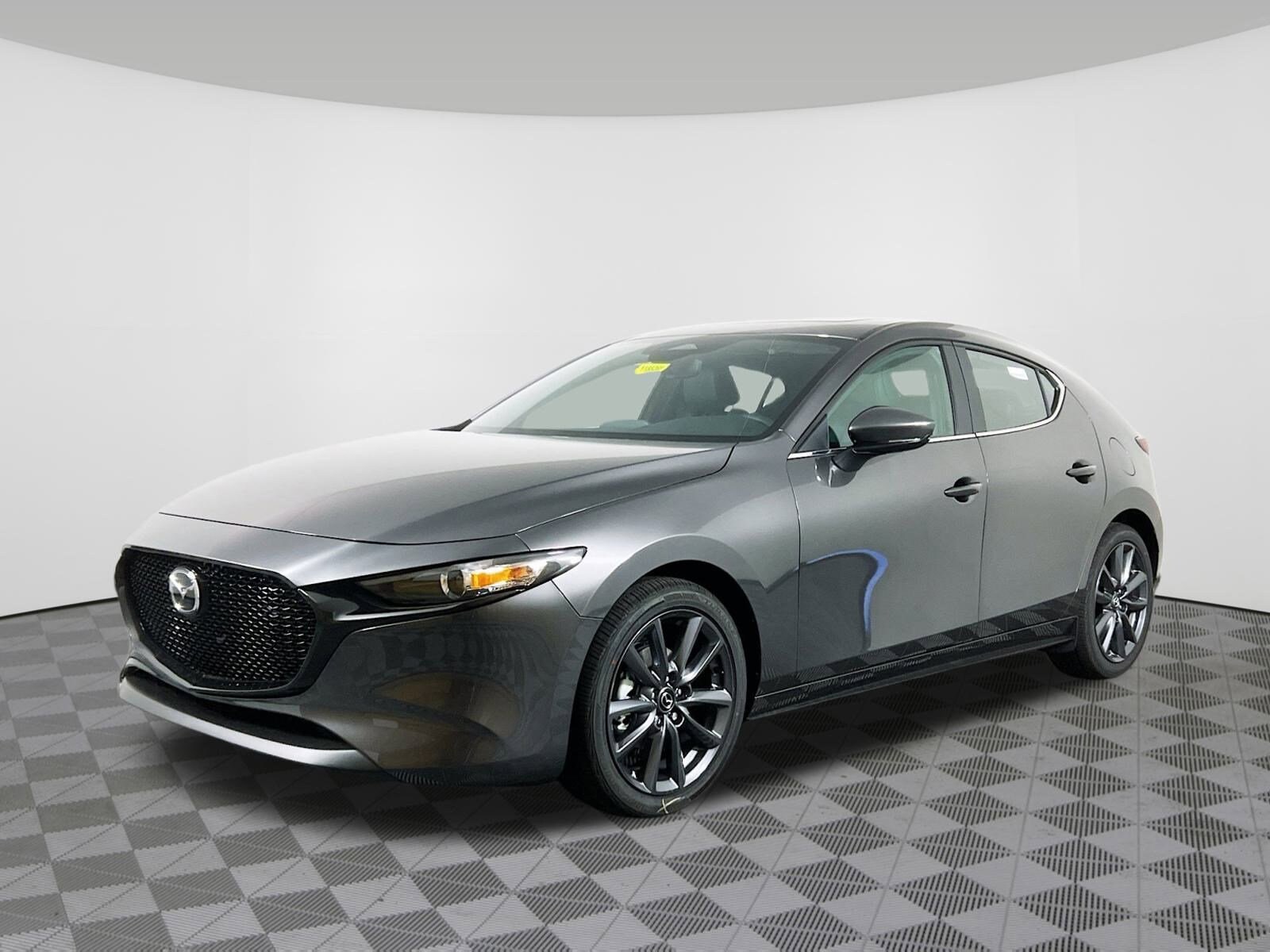 2026 Mazda Mazda3 2.5 s Preferred Hatchback photo 2