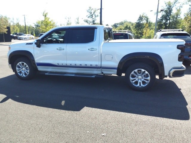 2023 Chevrolet Silverado 1500 LTZ photo 3