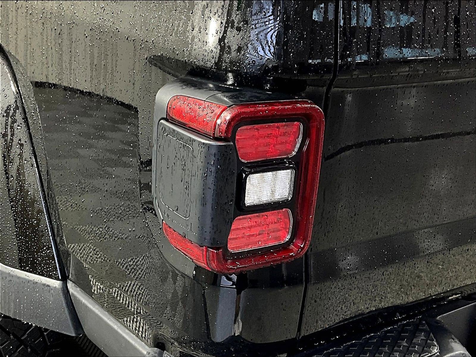 2020 Jeep Gladiator Overland - Photo 22