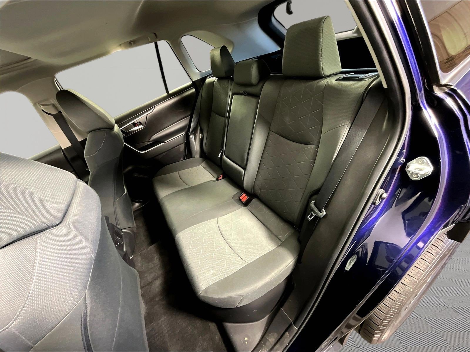 2022 Toyota RAV4 XLE - Photo 22