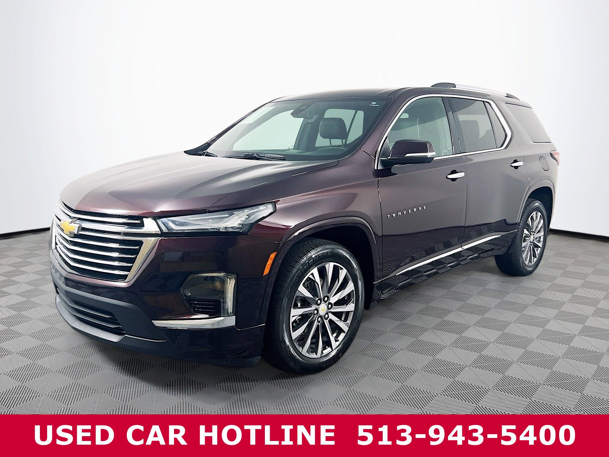 Used 2022 Chevrolet Traverse Premier with VIN 1GNEVKKW2NJ167053 for sale in Batavia, OH