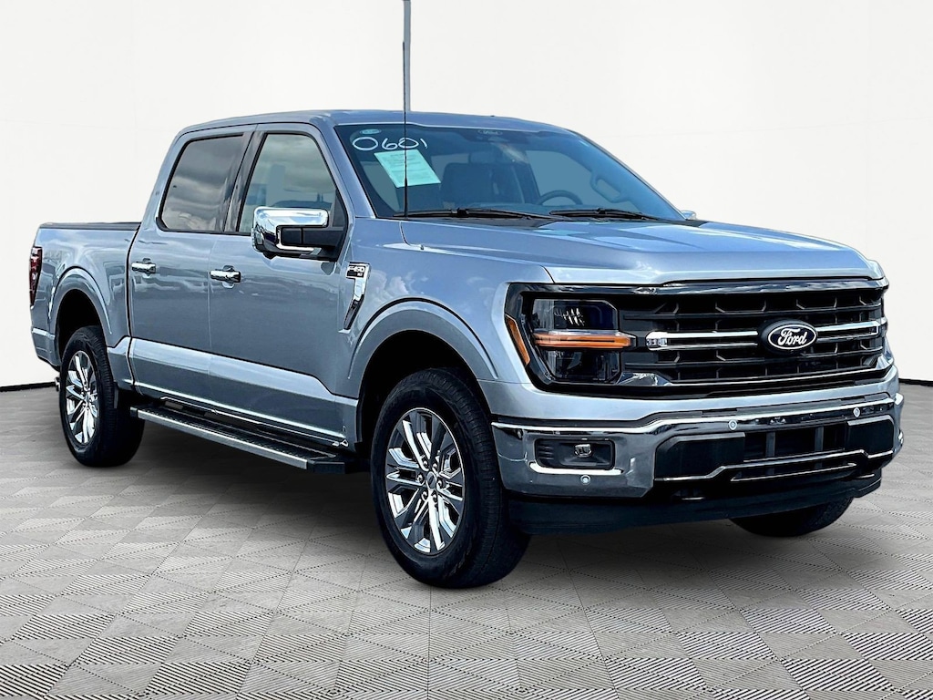 Used 2024 Ford F-150 XLT Truck SuperCrew Cab
