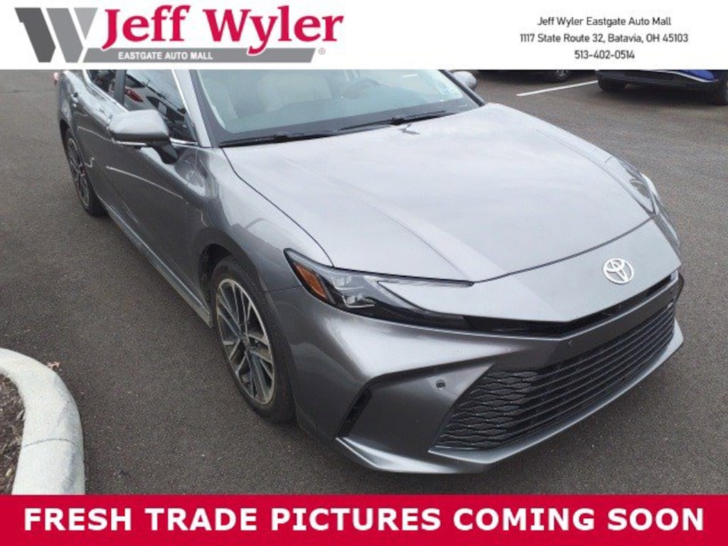 Used 2025 Toyota Camry XLE Sedan