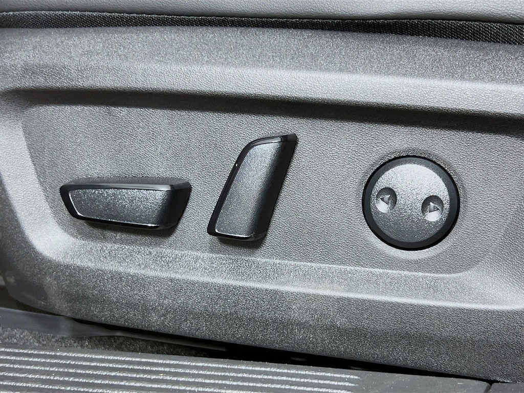 New 2026 Nissan Rogue Platinum SUV