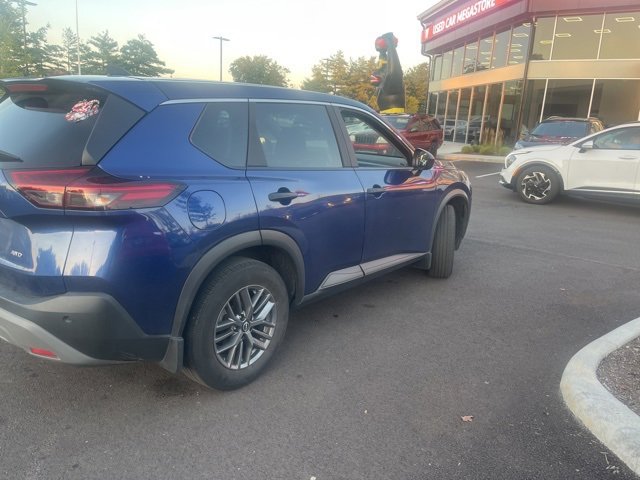 2023 Nissan Rogue S photo 2