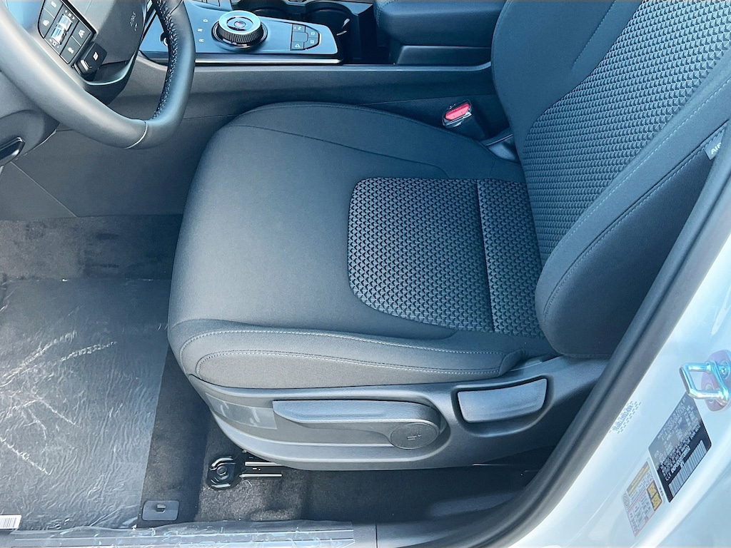 New 2026 Kia Sportage Hybrid LX SUV