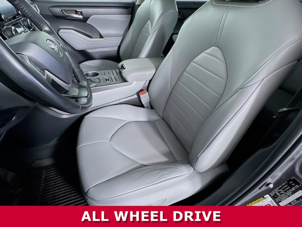 Used 2022 Toyota Highlander XLE SUV
