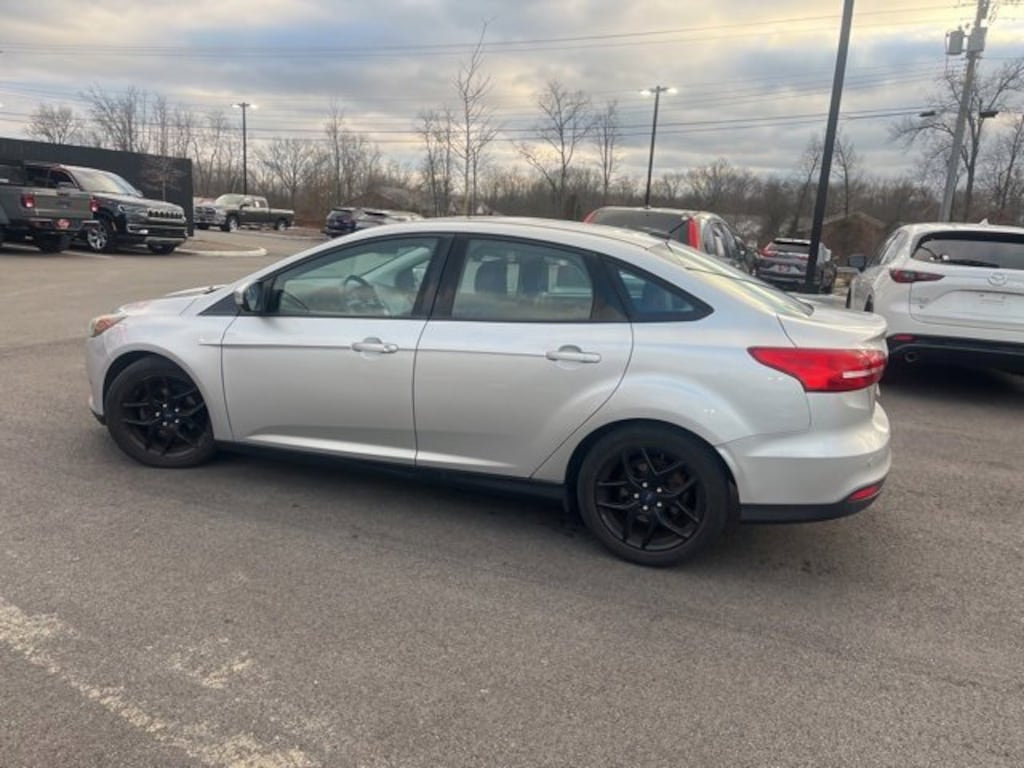 Used 2016 Ford Focus SE Sedan