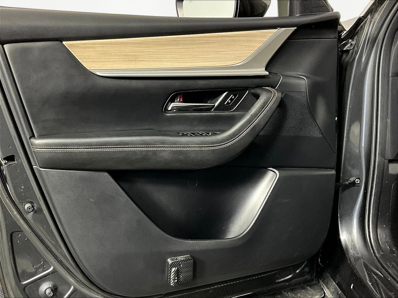2025 Mazda CX-90 Preferred Package - Photo 18
