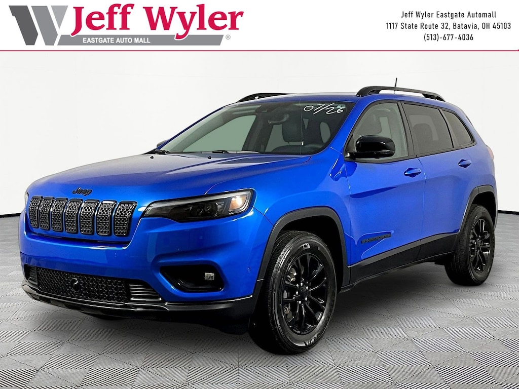 Used 2023 Jeep Cherokee Altitude Lux SUV
