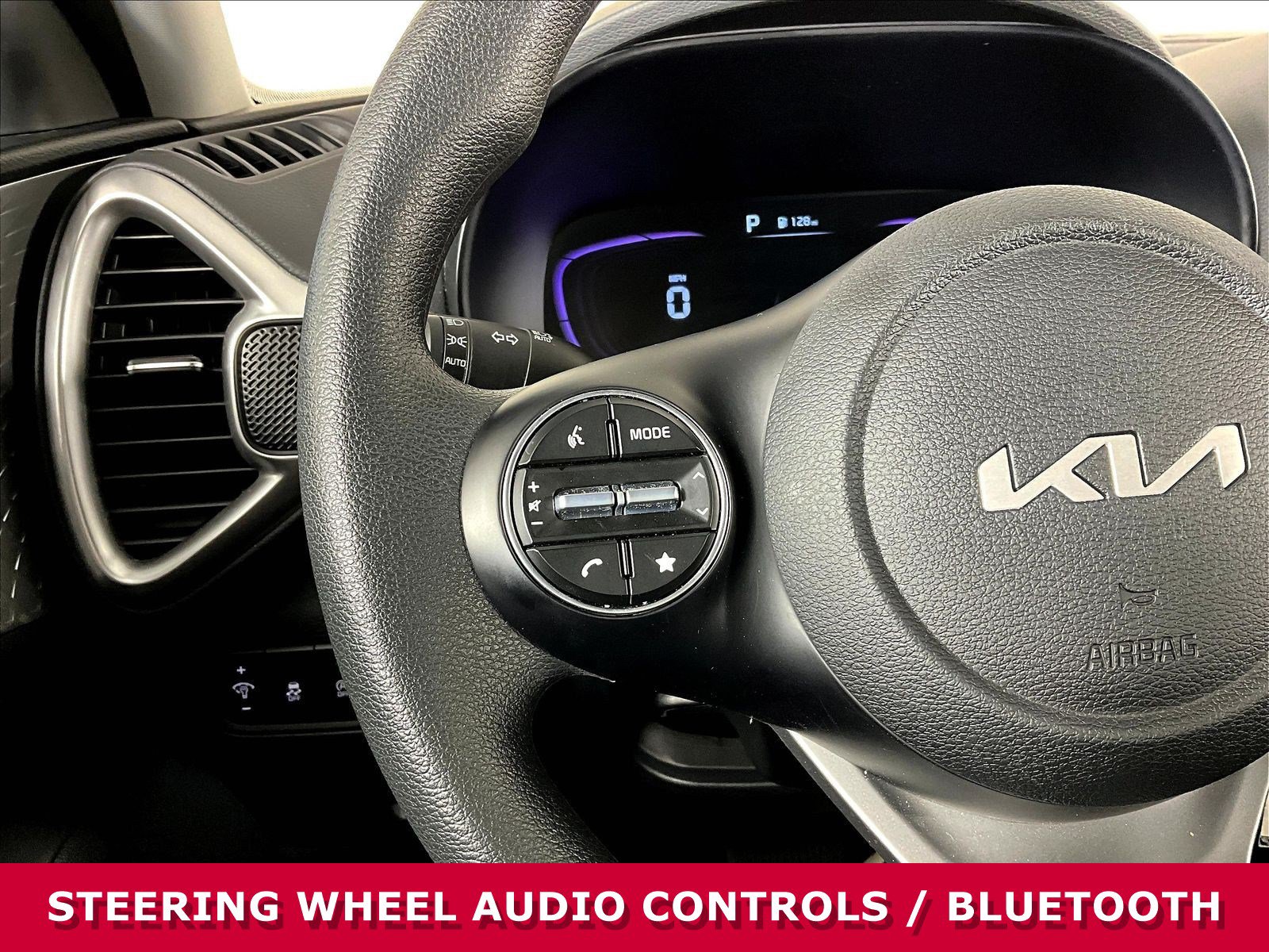 2025 Kia Soul LX - Photo 10