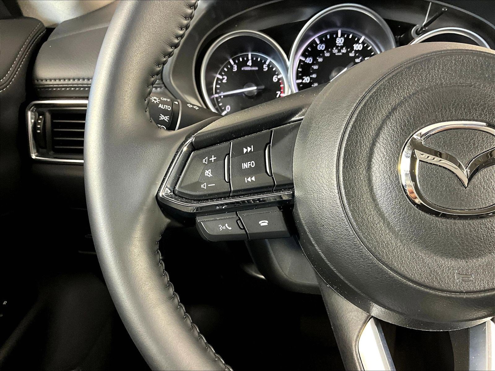 2025 Mazda CX-5 S Preferred package - Photo 10
