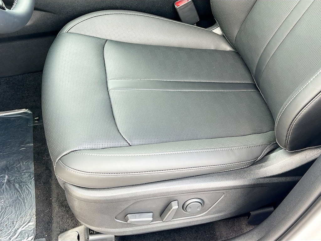 New 2026 Kia Sorento S SUV