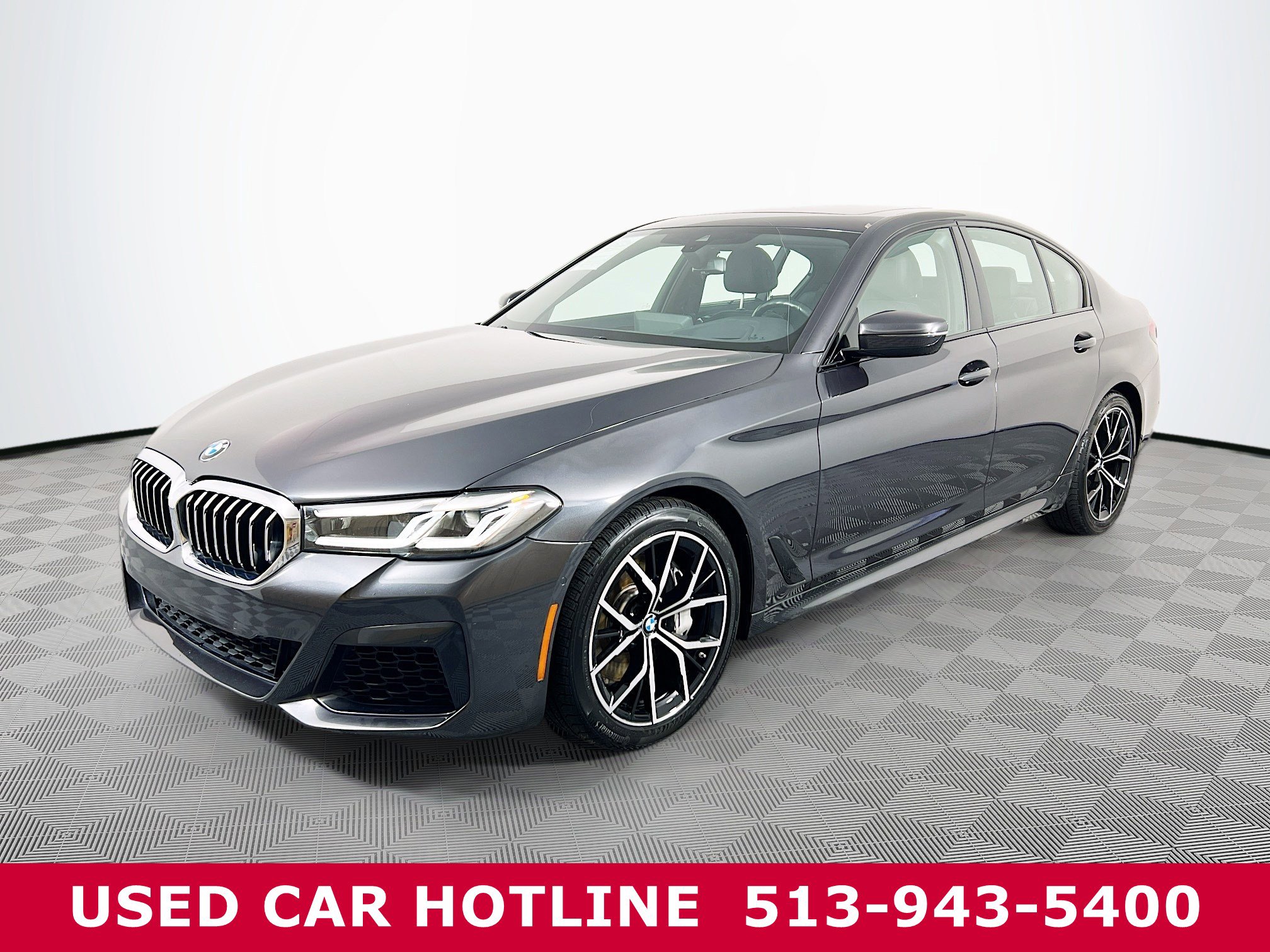 Used 2022 BMW 5 Series 540i with VIN WBA73BJ08NWX74627 for sale in Batavia, OH