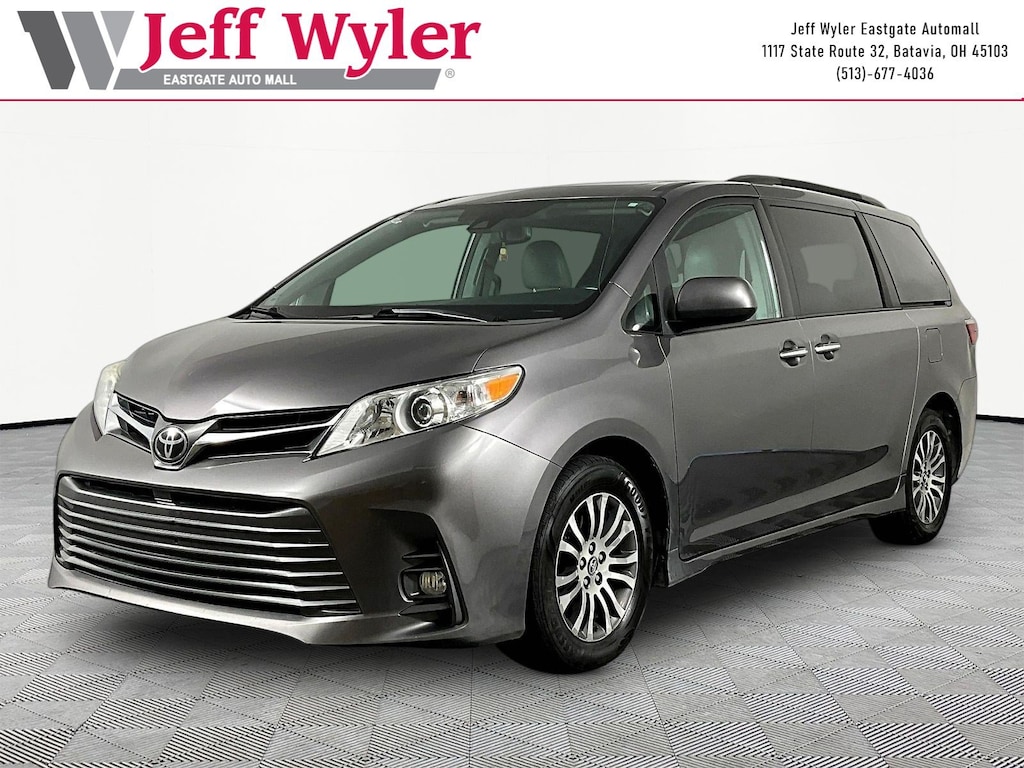 Used 2019 Toyota Sienna XLE Auto Access Seat Van