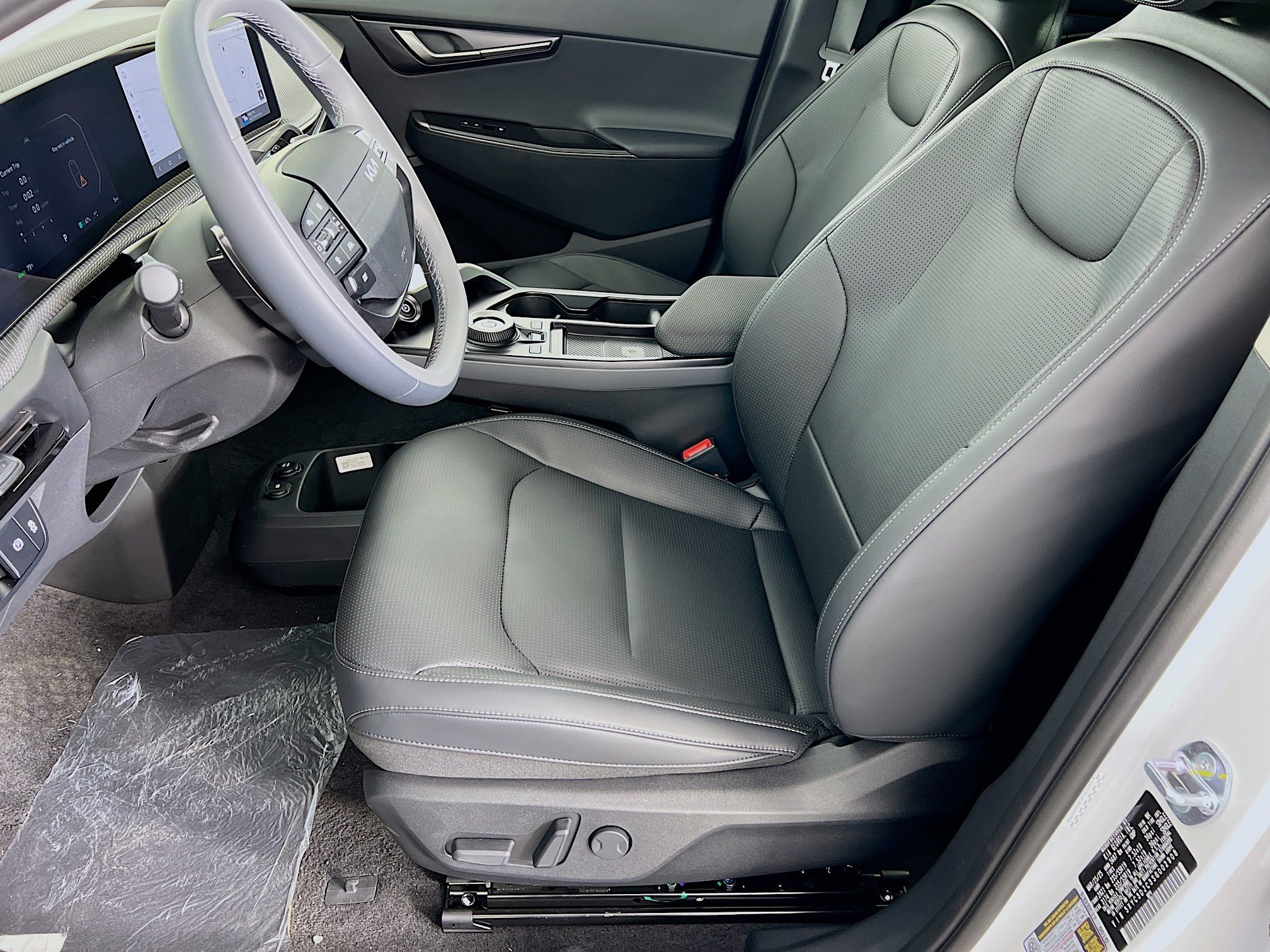 2025 Kia EV6 Wind photo 3