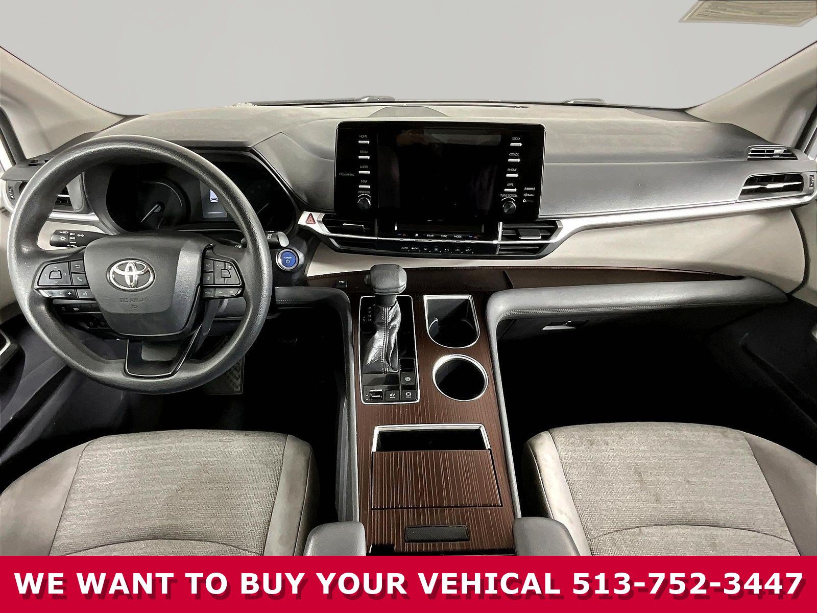 2022 Toyota Sienna LE - Photo 10