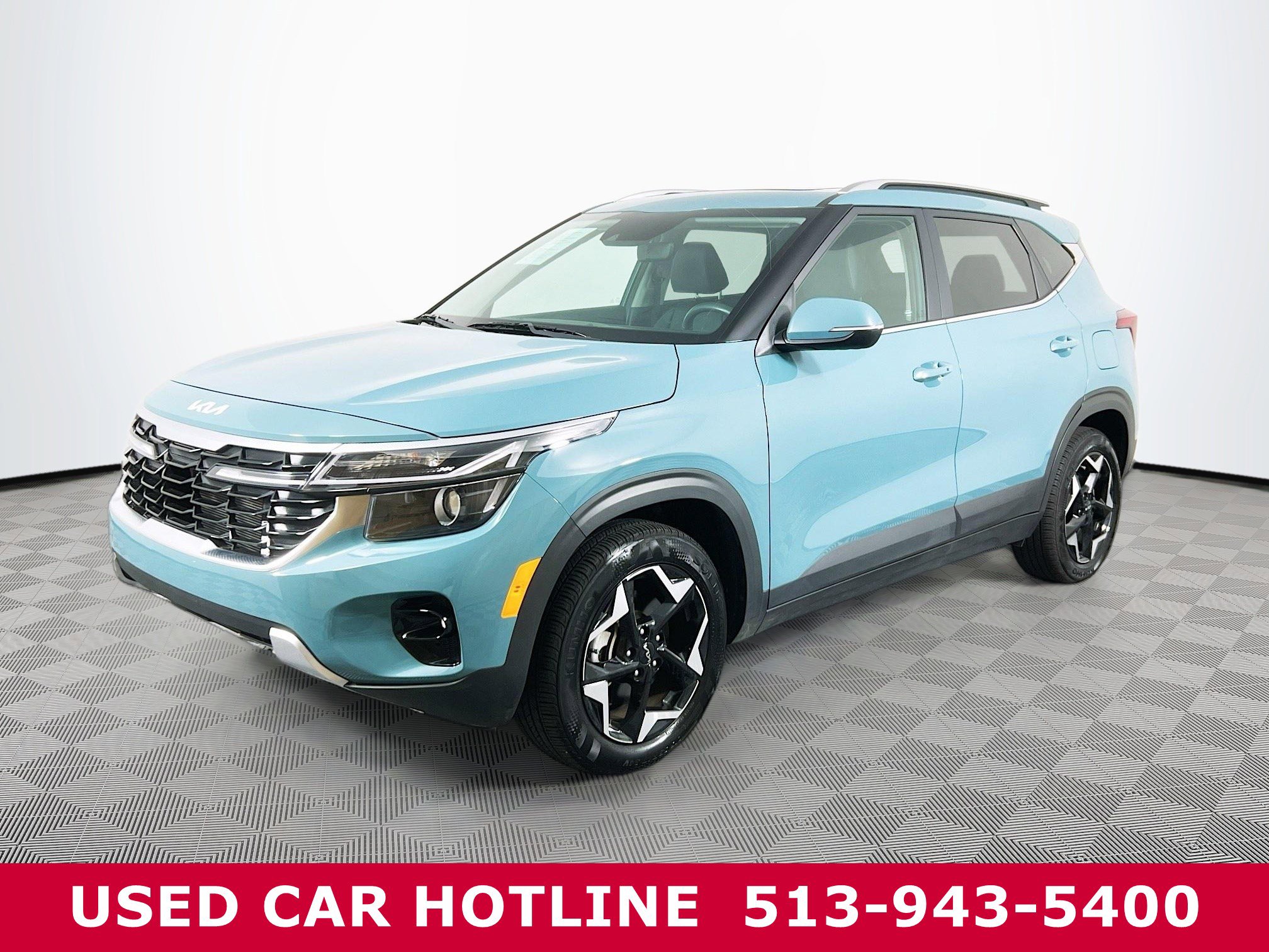 2024 Kia Seltos EX photo 2