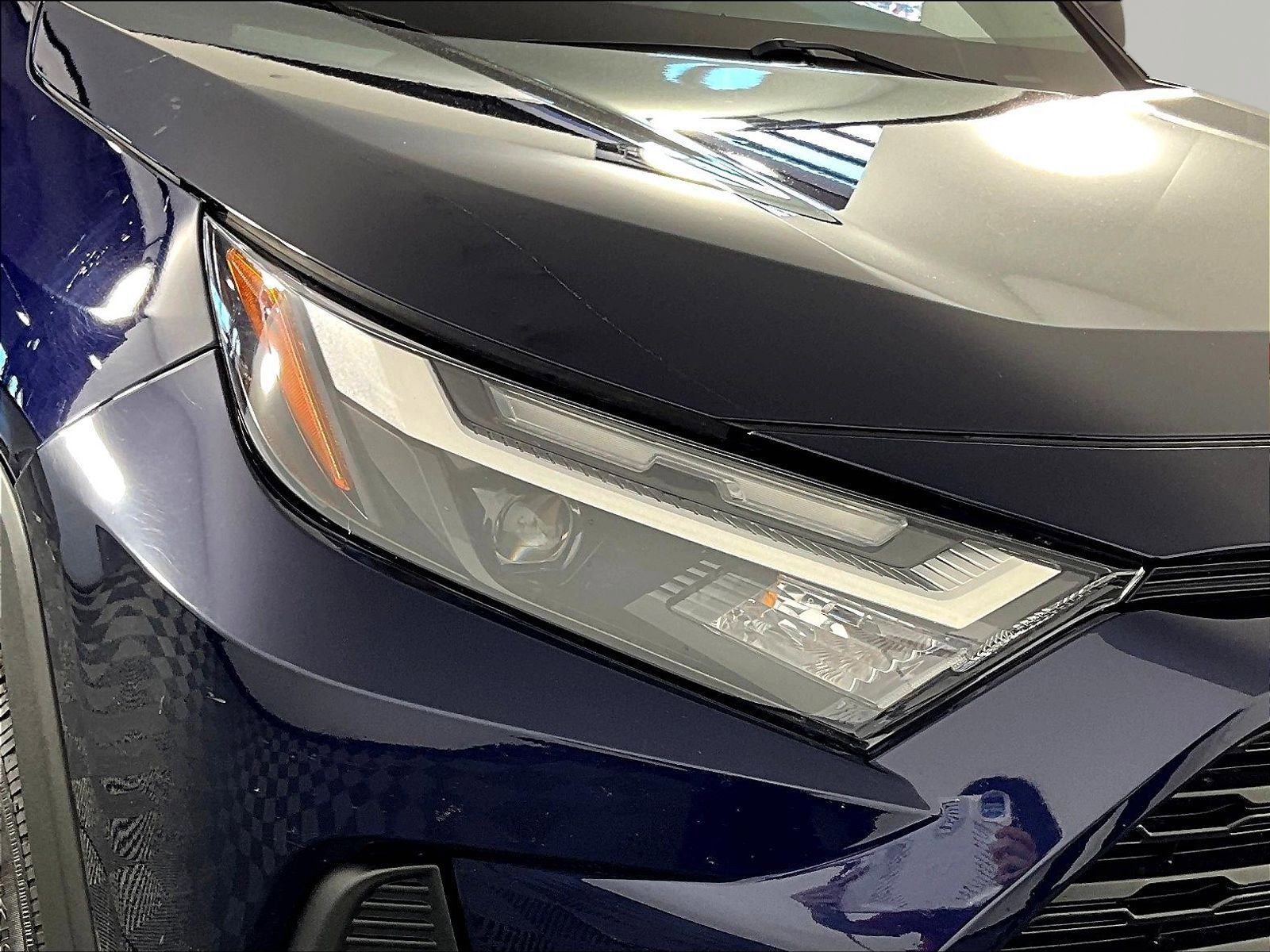 2022 Toyota RAV4 XLE - Photo 32