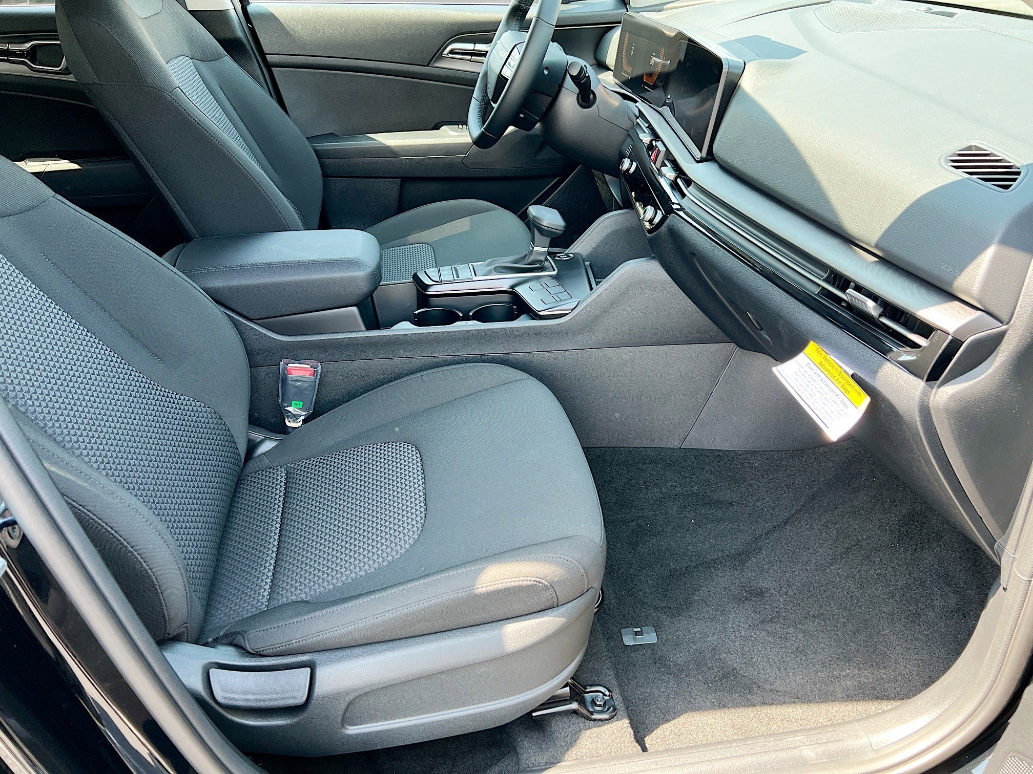 2026 Kia Sportage LX - Photo 22