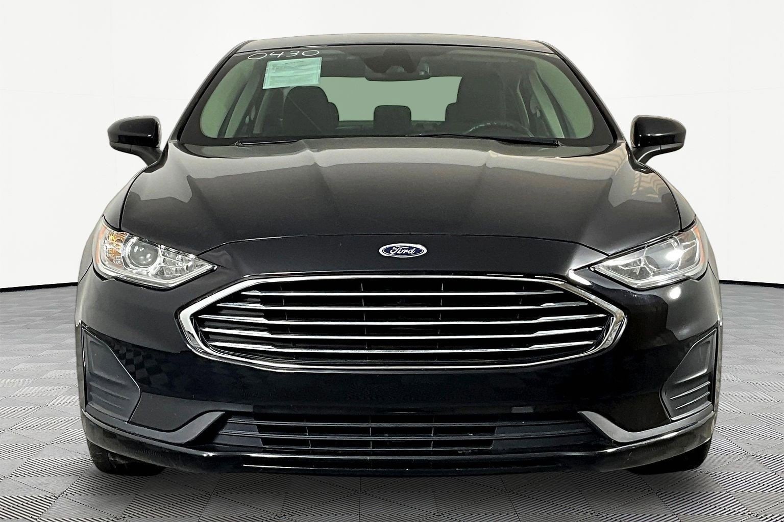 Used 2020 Ford Fusion SE with VIN 3FA6P0HD9LR247489 for sale in Batavia, OH