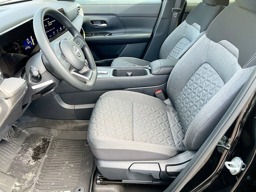 New 2026 Nissan Kicks SV SUV