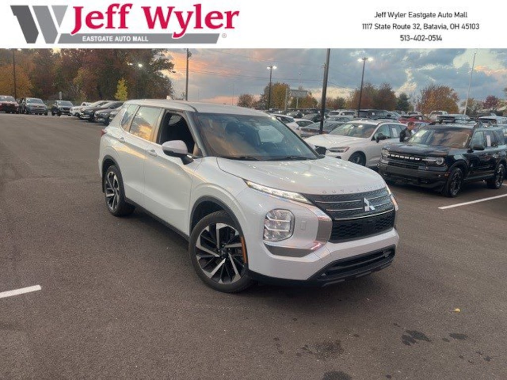 Used 2022 Mitsubishi Outlander ES CUV
