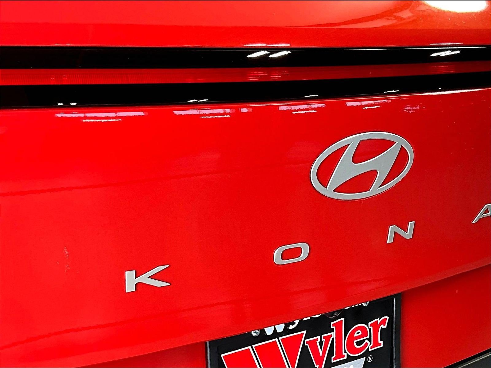 2025 Hyundai Kona SEL - Photo 22
