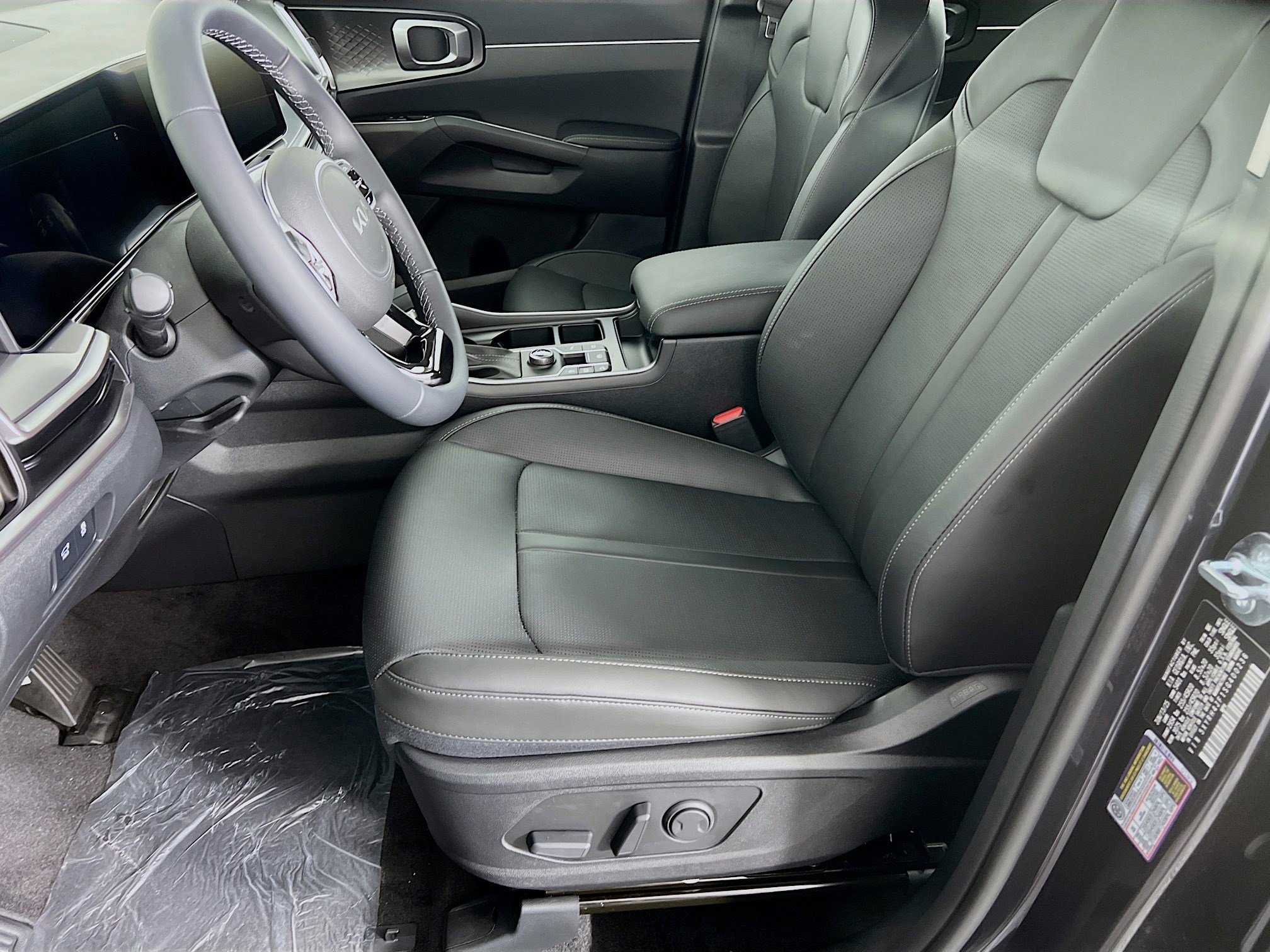 2025 Kia Sorento EX photo 3