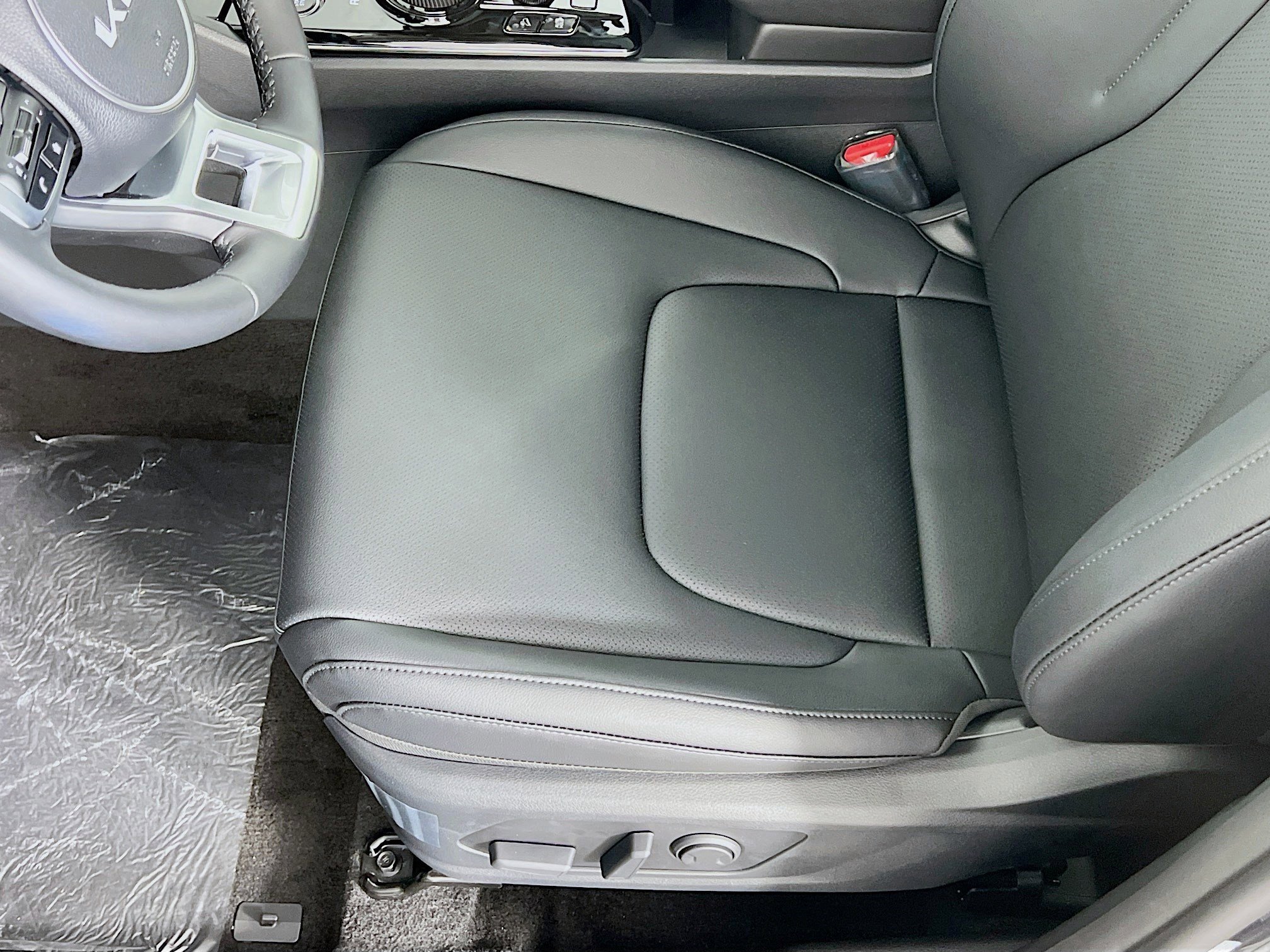 2025 Kia Sportage Hybrid EX photo 4