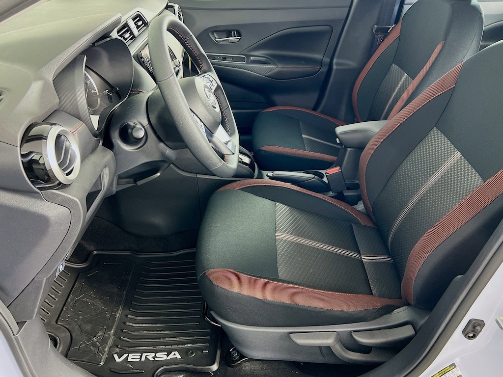 New 2025 Nissan Versa SR Sedan
