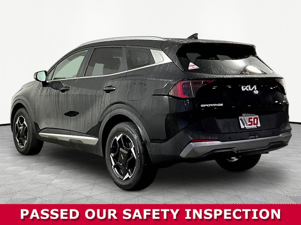 Used 2026 Kia Sportage EX SUV