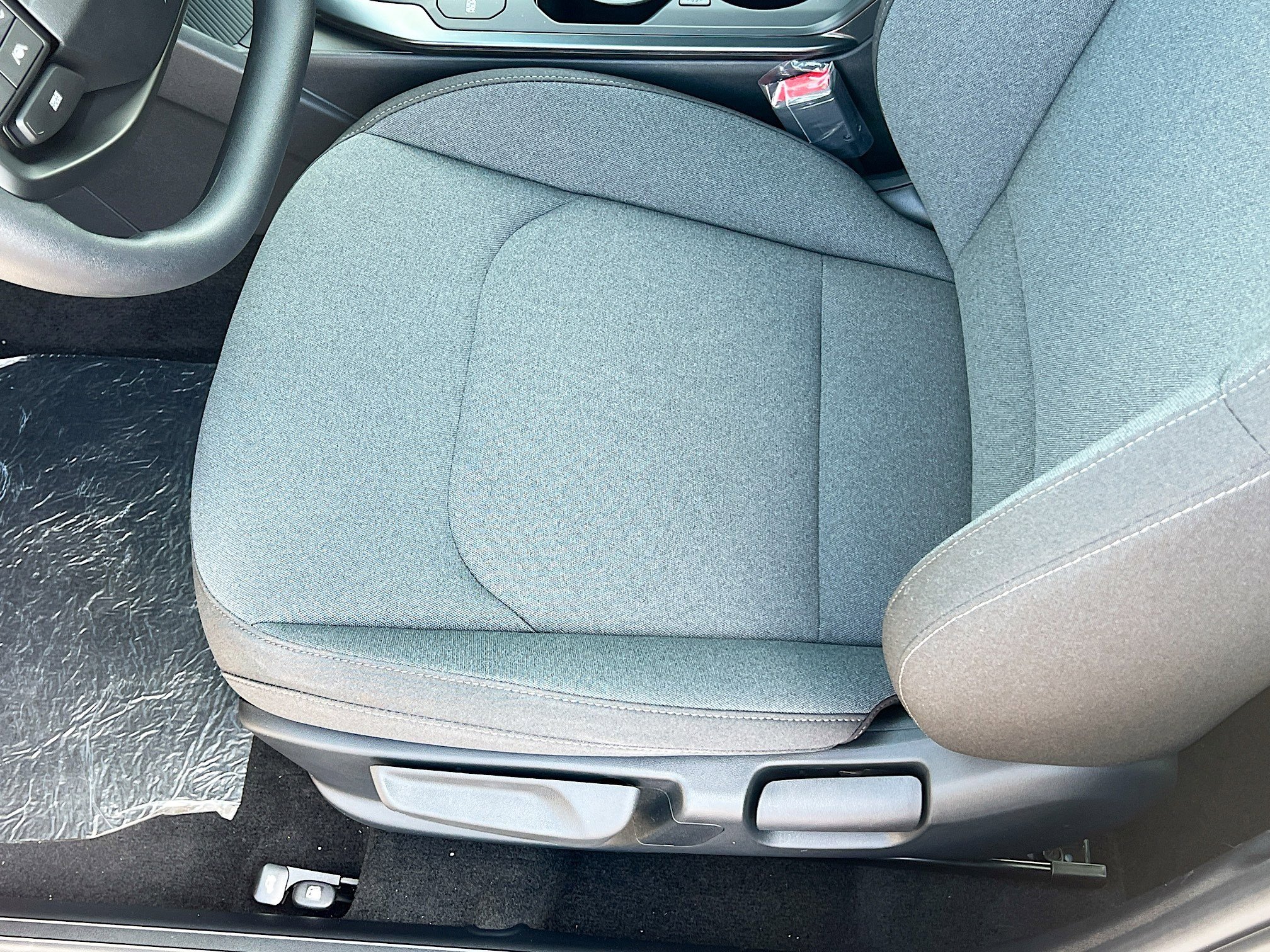 2025 Kia K4 LXS photo 4
